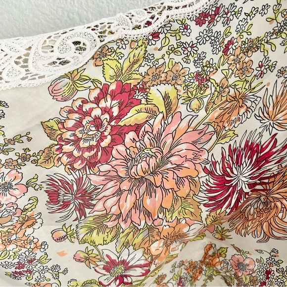 Anthropologie Tiny Begonia Floral Blouse Size Medium Pink Cream Lace - Picture 4 of 11